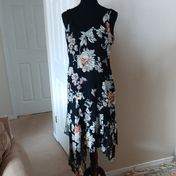 Black Floral Asymmetrical Slip Dress with Delicate Floral Print - Picture 3 of 11